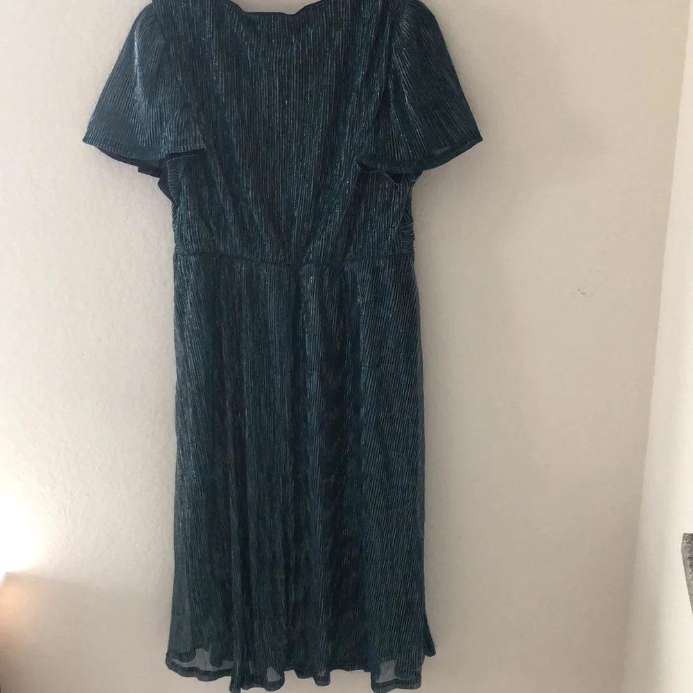 Bloomchic Cerulean Glitter Mesh Lined Surplice Neck Ruffle Pocket Dress 14-16 - Picture 11 of 11